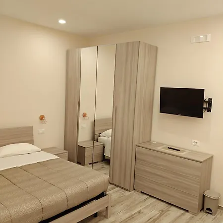 Daisy Гостевой дом 3*